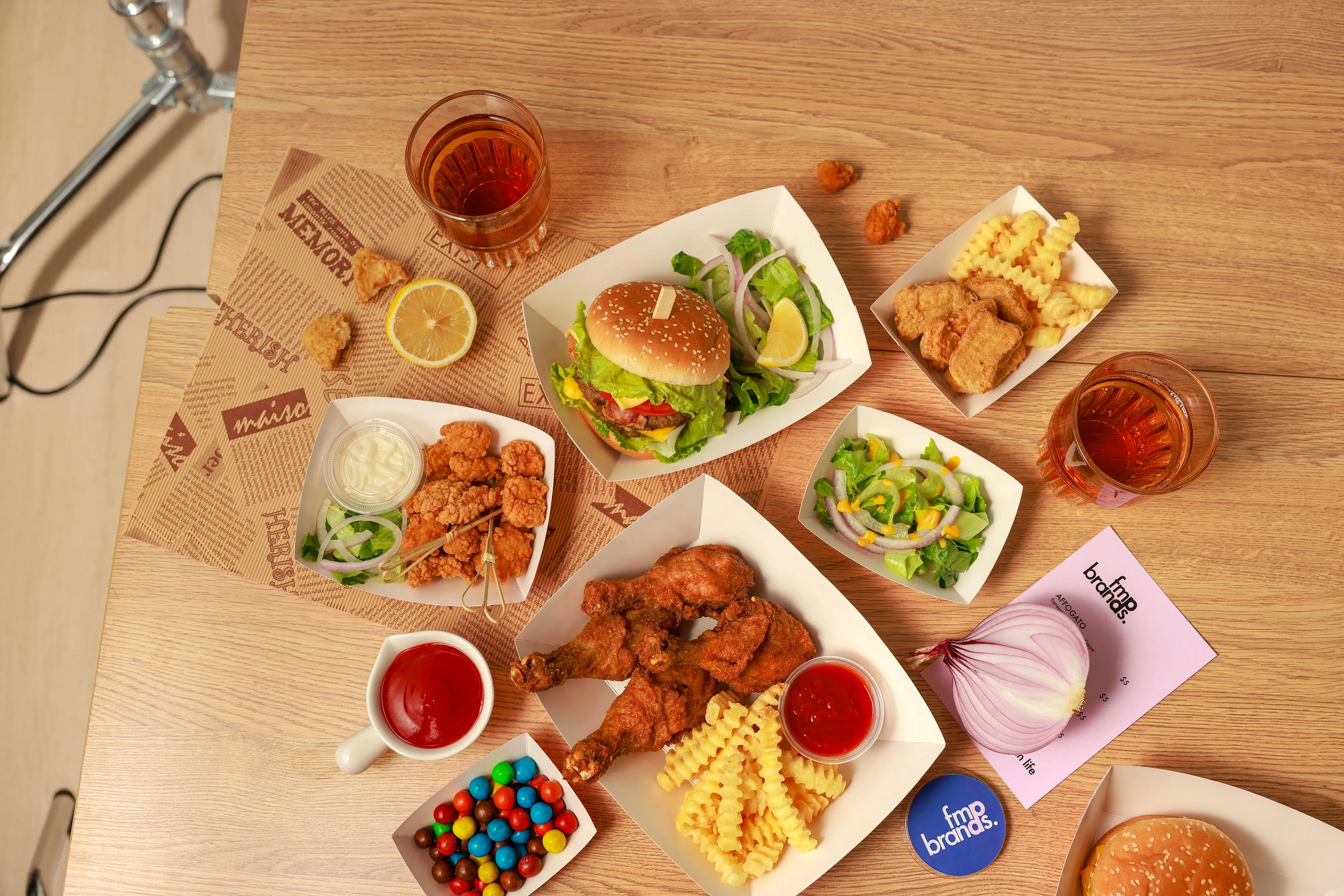 0.25LB Red Check Paper Food Trays