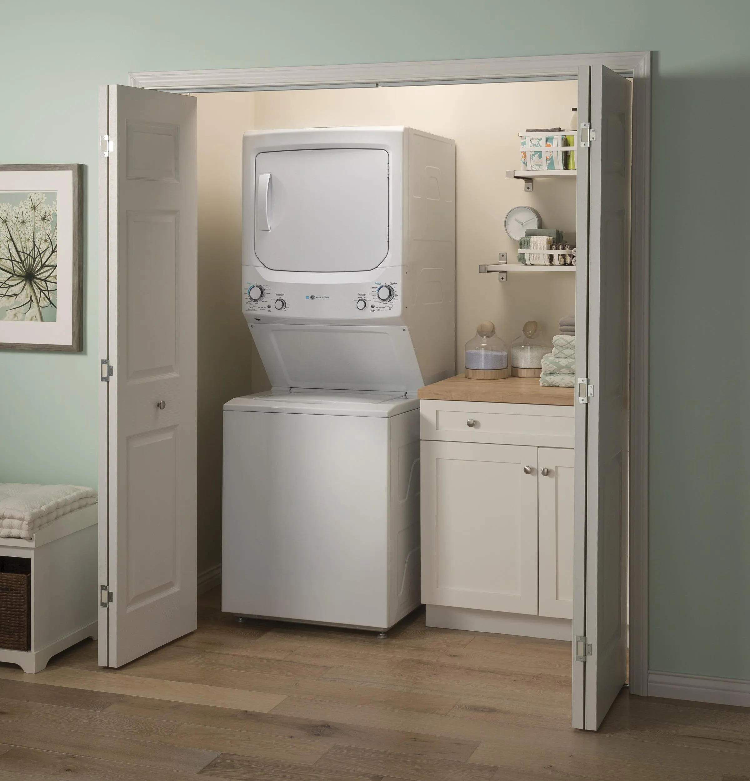GUD27GESNWW GE Unitized Spacemaker® ENERGY STAR® 3.9 cu. ft. Capacity Washer with Stainless Steel Basket and 5.9 cu. ft. Capacity Gas Dryer