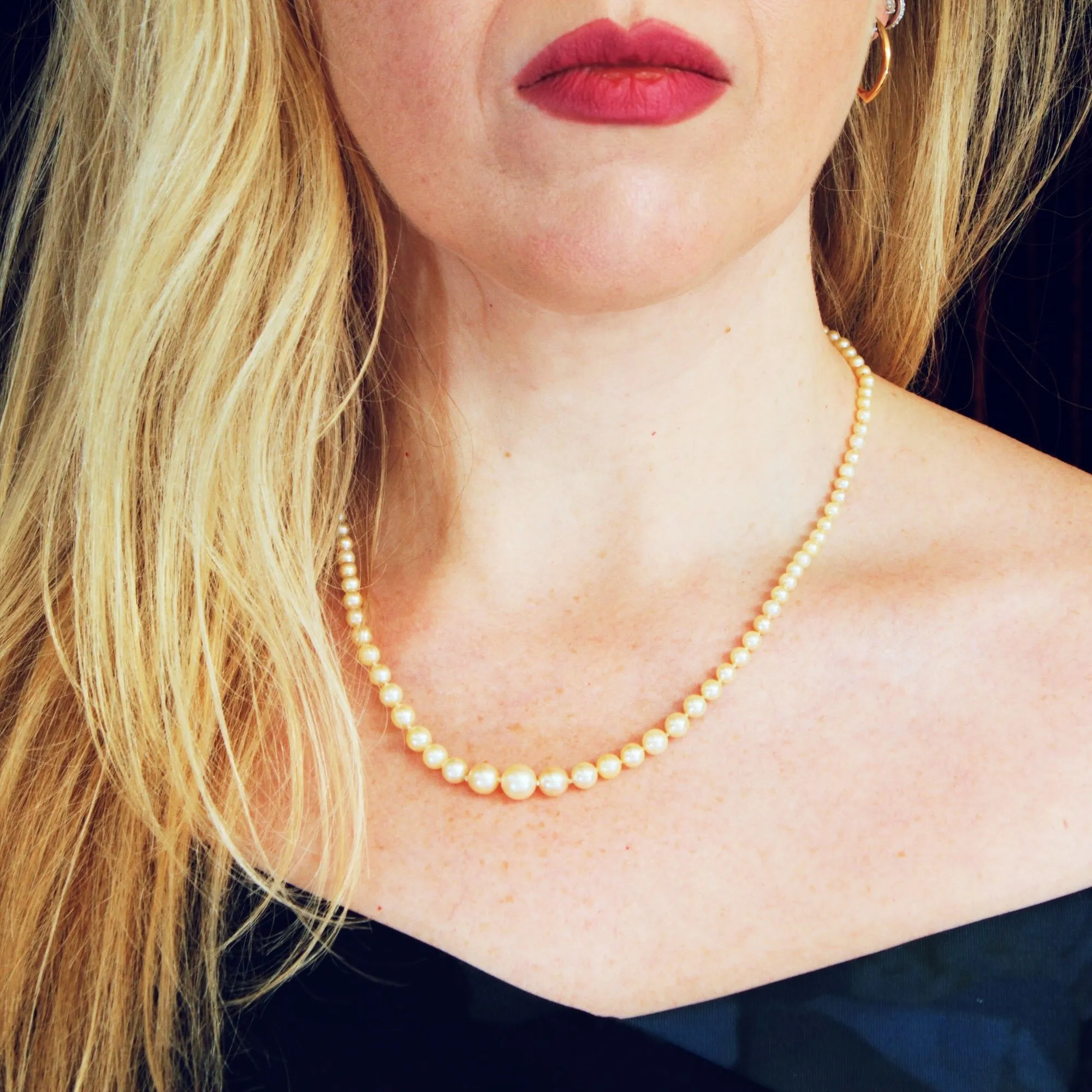 Natural Creamy Lustre Vintage Cultured Pearl Necklace