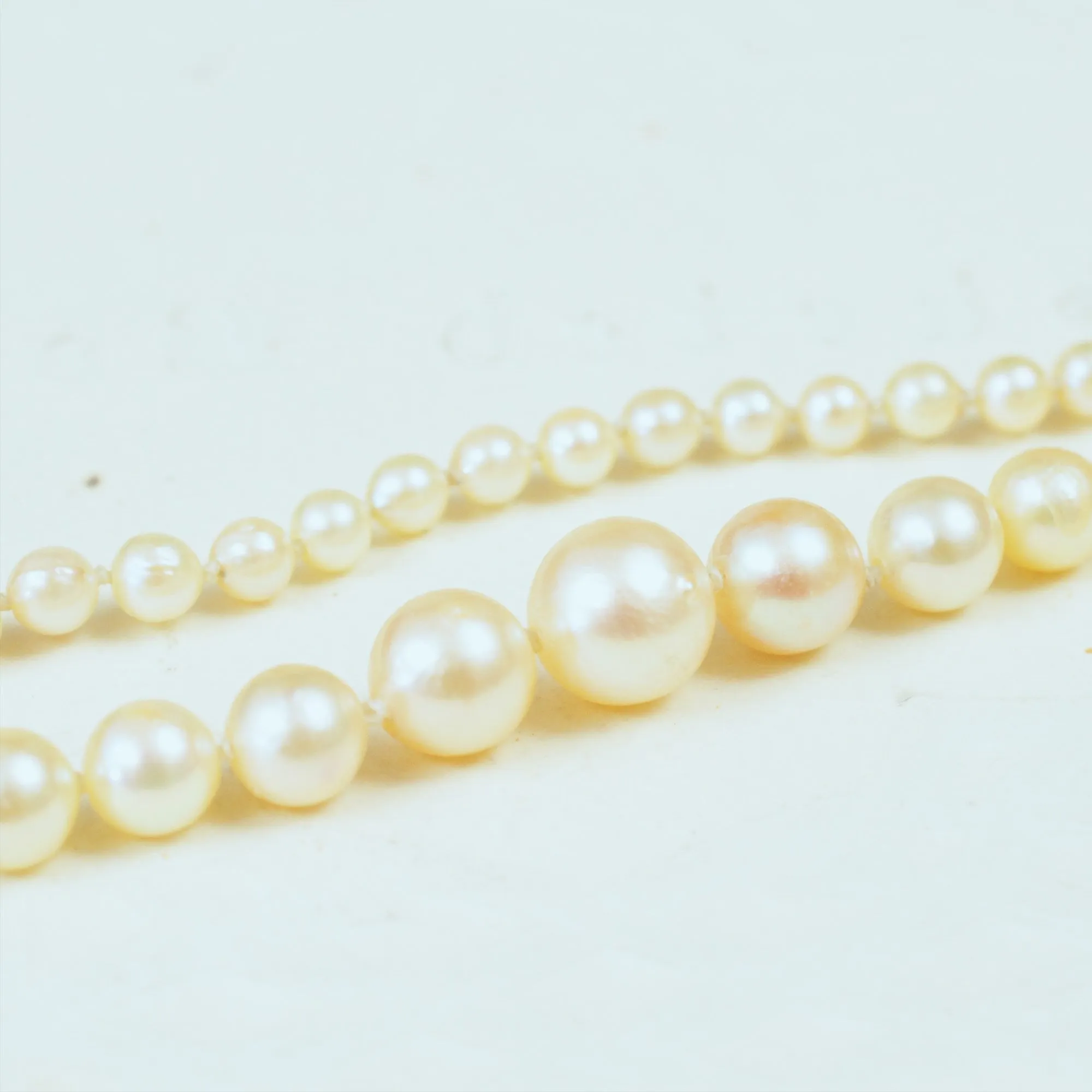 Natural Creamy Lustre Vintage Cultured Pearl Necklace