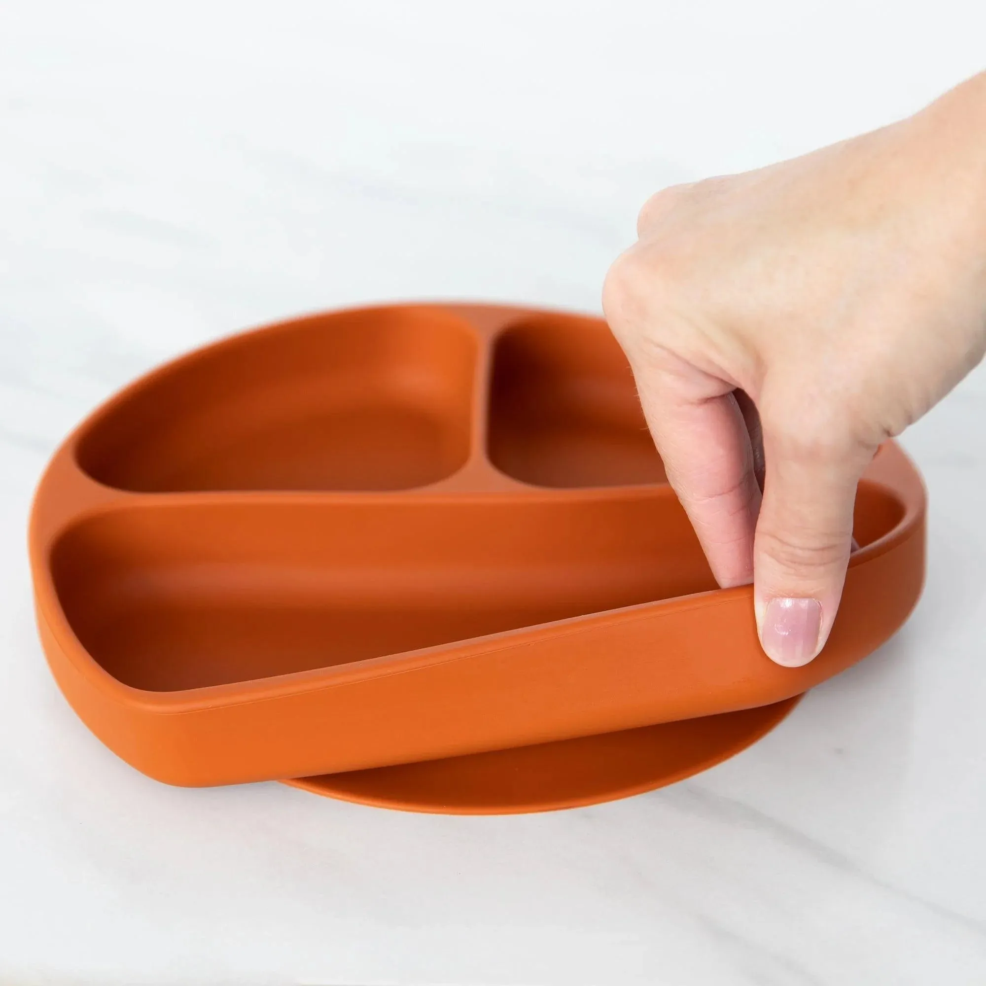 Silicone Grip Dish: Clay