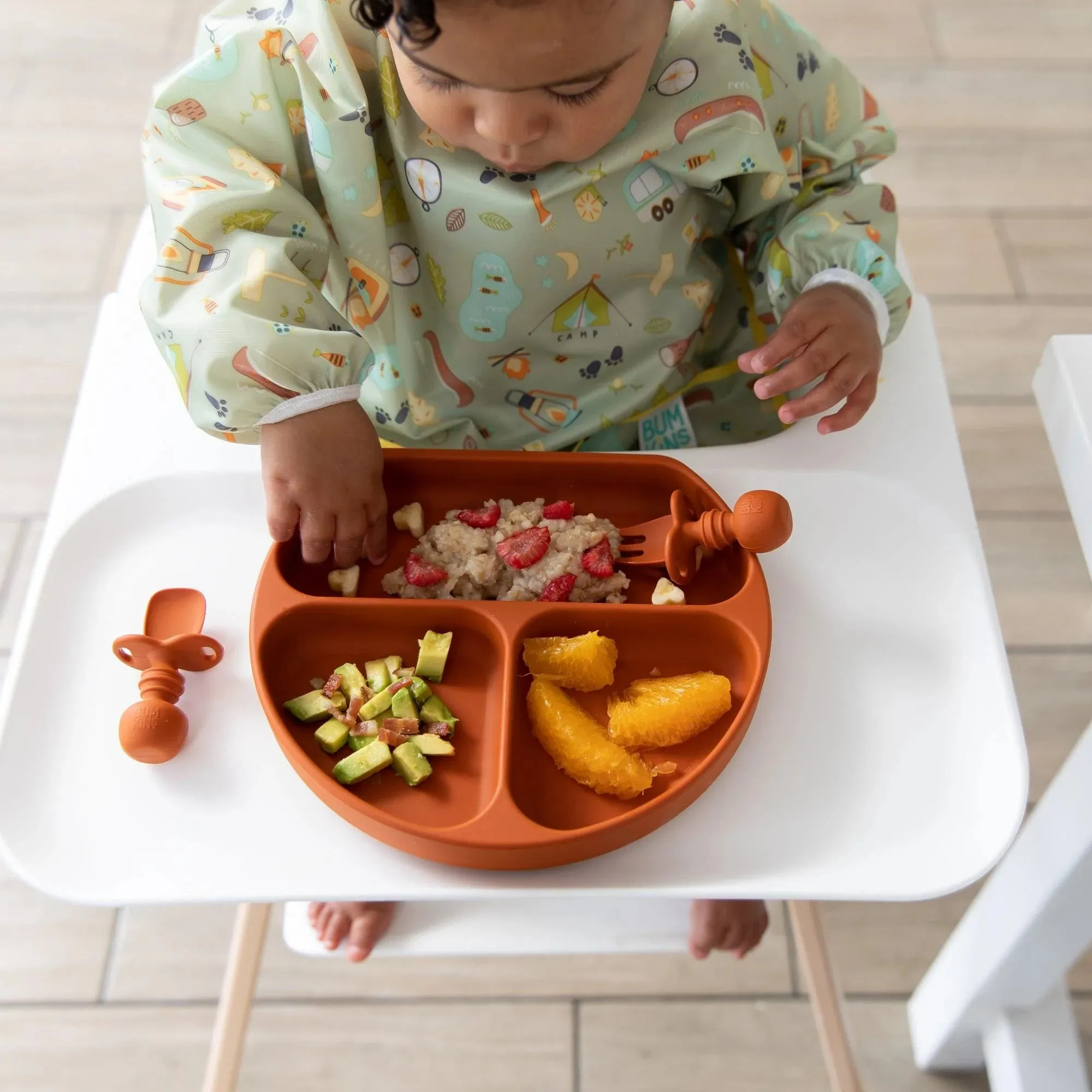 Silicone Grip Dish: Clay