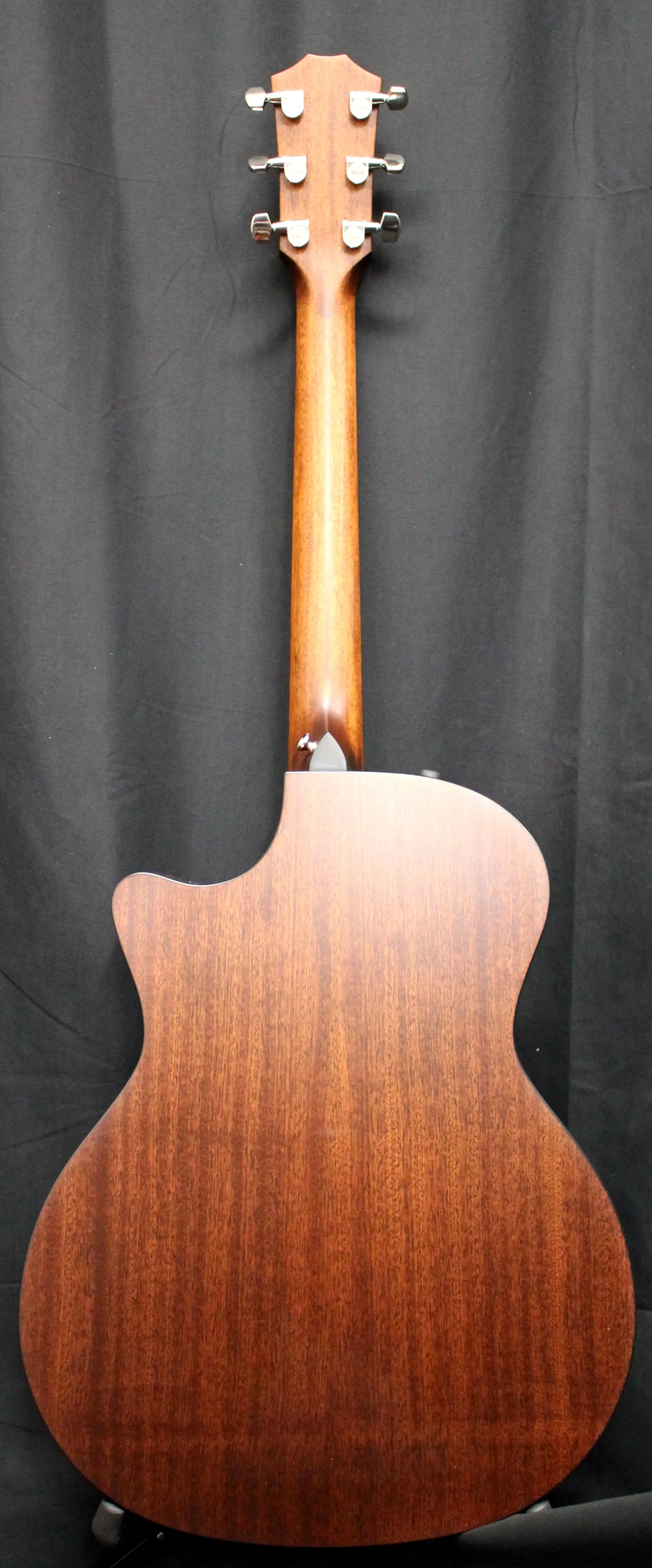 Taylor 314ce V-Class Grand Auditorium Acoustic-Electric Guitar Natural w/Case