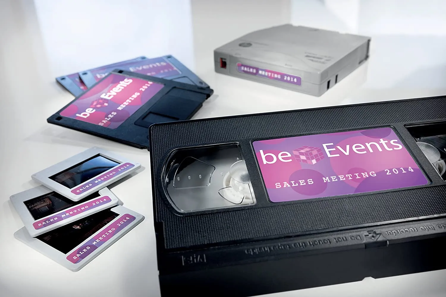 Video labels 147.3 x 20 mm